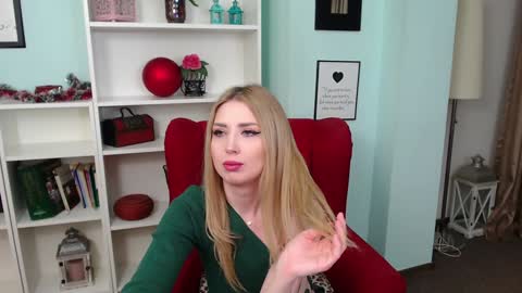 Lisa Caprice online show from January 3, 2025, 5:17 am