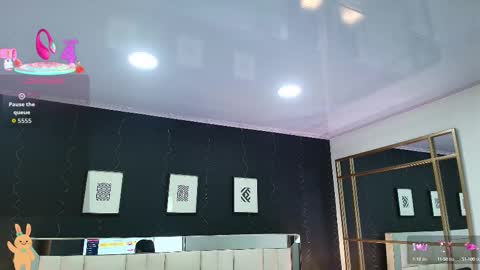 Lisa online show from October 3, 2025, 12:35 pm