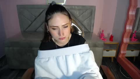 Lisa online show from February 5, 2026, 2:16 am