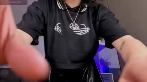 Snapshot of lisa_dolly_nyx chatting on July 7, 2026, 5:10 am lisa dolly nyx online show from July 7, 2026, 5:10 am