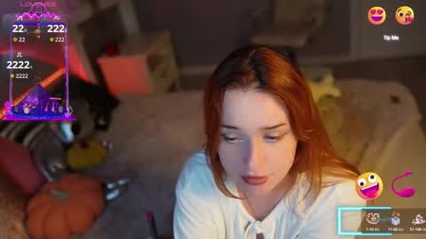 Snapshot of lisa_elfy chatting on October 9, 2025, 8:40 pm lisa_elfy online show from October 9, 2025, 8:40 pm