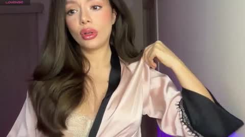 Snapshot of lisa_graham chatting on February 11, 2026, 4:39 am lisa_graham online show from February 11, 2026, 4:39 am