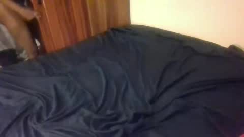 lisa larry online show from February 4, 2025, 12:19 am