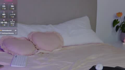 Snapshot of lisa_moons chatting on December 24, 2024, 9:11 pm lisa_moons online show from December 24, 2024, 9:11 pm
