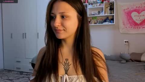 Snapshot of lisa_mzemta chatting on March 21, 2026, 10:20 am Lisa online show from March 21, 2026, 10:20 am