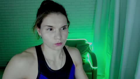 Snapshot of lisa_ree_ chatting on February 2, 2025, 4:48 am lisa online show from February 2, 2025, 4:48 am