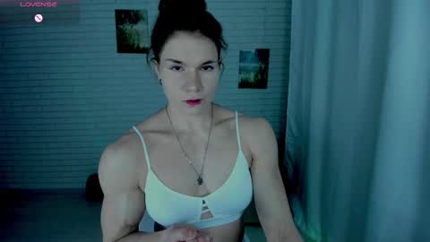 lisa online show from February 26, 2026, 1:04 am