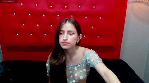 Lisa online show from December 15, 2024, 12:38 pm