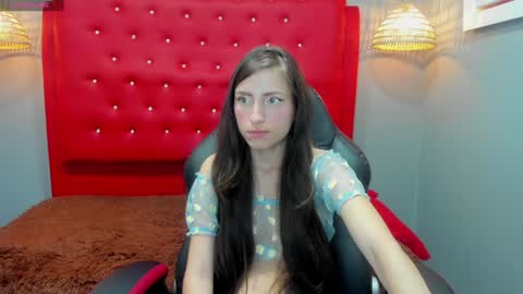 Lisa online show from January 12, 2025, 7:53 am