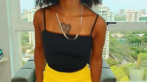 Lisa online show from February 2, 2026, 7:45 pm