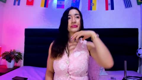 Snapshot of lisa_white_ chatting on July 16, 2026, 8:48 pm lisa white online show from July 16, 2026, 8:48 pm
