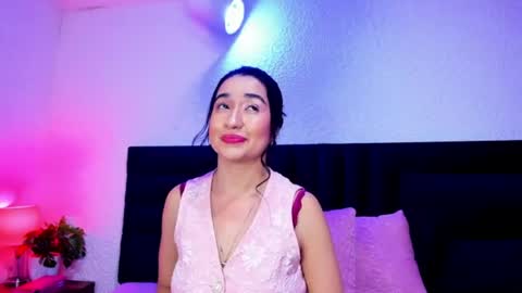 Snapshot of lisa_white_ chatting on August 7, 2026, 11:51 pm lisa white online show from August 7, 2026, 11:51 pm
