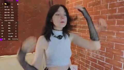 Lisa online show from February 22, 2026, 7:12 pm