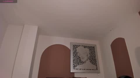 Lisa  Flowers online show from March 15, 2026, 11:05 am