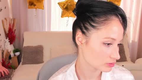 Lisa Moore online show from September 20, 2025, 3:07 am