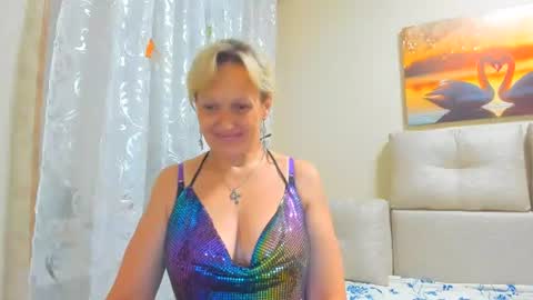 Lisasimsxs online show from July 20, 2026, 1:09 am