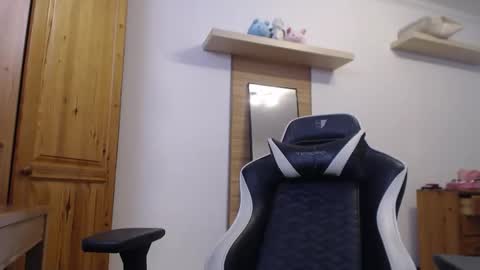 Snapshot of lisaskybaby chatting on March 26, 2026, 8:31 am Lisaskybaby online show from March 26, 2026, 8:31 am