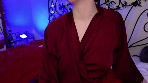 LisaVamp online show from December 6, 2024, 3:41 am