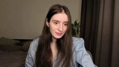 Lisa online show from November 16, 2025, 9:09 pm