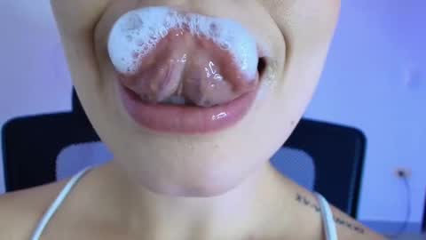 Snapshot of lisbet_21x chatting on February 23, 2026, 8:17 pm Lisbet online show from February 23, 2026, 8:17 pm