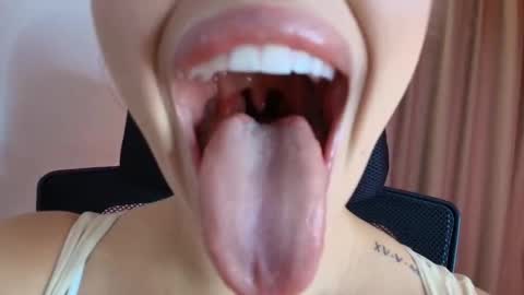 Snapshot of lisbet_21x chatting on March 7, 2026, 4:15 pm Lisbet online show from March 7, 2026, 4:15 pm