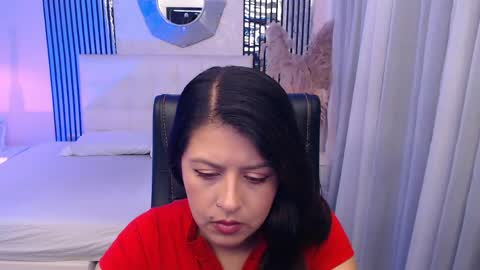 Andrea online show from May 12, 2026, 3:25 am