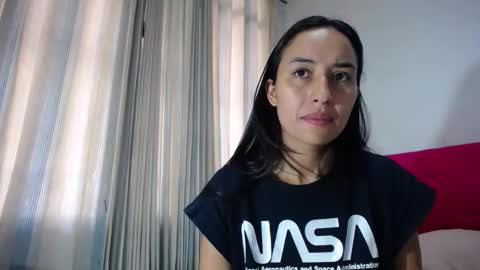 Lisa online show from December 22, 2025, 12:57 pm