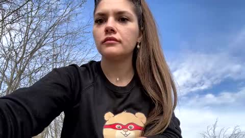 Lissa online show from March 12, 2025, 8:41 am