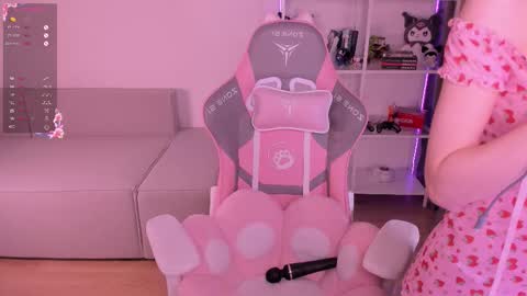 Snapshot of lissa__fox chatting on September 28, 2025, 12:32 pm lissa online show from September 28, 2025, 12:32 pm