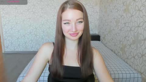 Snapshot of lissa_cristal_ chatting on September 25, 2025, 11:03 am lissa_cristal_ online show from September 25, 2025, 11:03 am