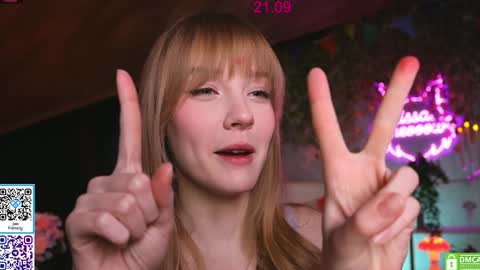 Snapshot of lissa_meooow chatting on September 21, 2025, 5:20 am your Liza again. Next stream Dec. 1  at 2 or 3  GMT online show from September 21, 2025, 5:20 am