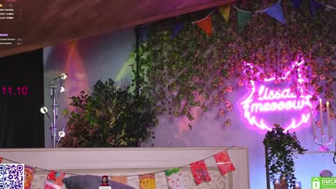 Snapshot of lissa_meooow chatting on October 11, 2025, 5:50 am your Liza again. Next stream Dec. 1  at 2 or 3  GMT online show from October 11, 2025, 5:50 am