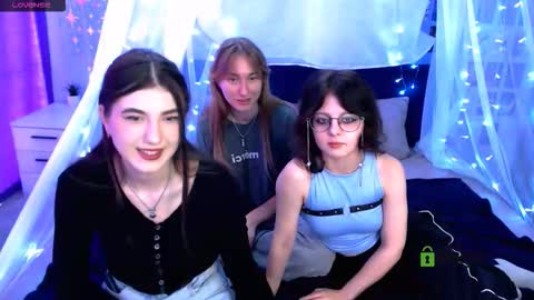 Snapshot of lissa_night chatting on September 21, 2025, 8:38 am lissa_night online show from September 21, 2025, 8:38 am