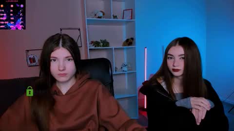 Snapshot of lissa_night chatting on October 13, 2025, 12:38 pm lissa_night online show from October 13, 2025, 12:38 pm