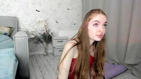 Lissa online show from October 23, 2025, 4:39 pm