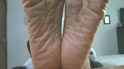 Lissafeethot online show from November 11, 2025, 8:20 pm