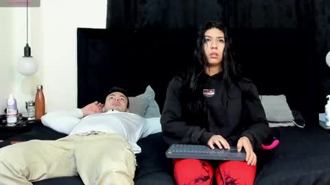 Natalia and alejandro online show from February 20, 2025, 10:05 am