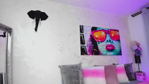 Snapshot of lissbrown chatting on February 14, 2026, 12:57 pm Liss Brown online show from February 14, 2026, 12:57 pm