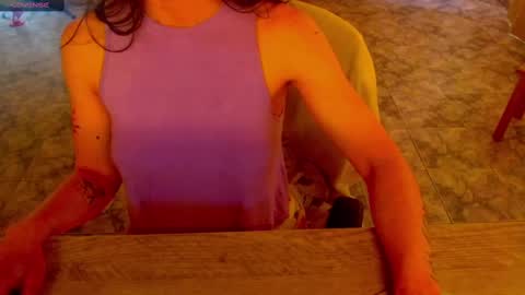 Snapshot of lisstaylor chatting on September 30, 2025, 3:28 pm Liss online show from September 30, 2025, 3:28 pm