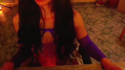 Liss online show from December 14, 2025, 2:55 pm