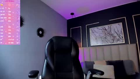 Snapshot of lissy__dream chatting on March 8, 2025, 10:13 pm lissy__dream online show from March 8, 2025, 10:13 pm
