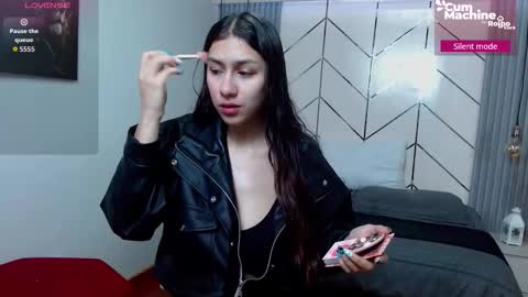 Lita online show from October 4, 2025, 1:09 pm