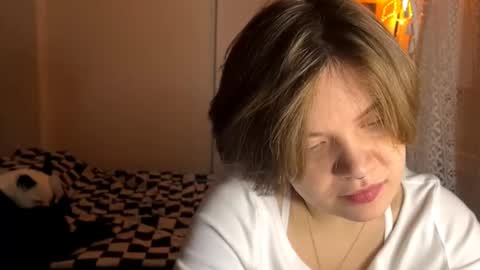 Snapshot of litamedino chatting on October 27, 2025, 5:17 pm Rita online show from October 27, 2025, 5:17 pm