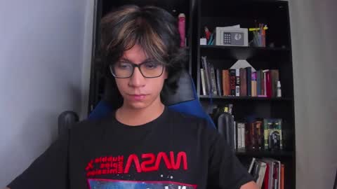 Literateboy online show from January 10, 2026, 1:40 am