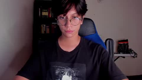 Snapshot of literateboy chatting on June 11, 2026, 1:49 am Literateboy online show from June 11, 2026, 1:49 am