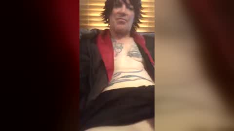 Snapshot of litknick14 chatting on June 18, 2026, 1:15 pm litknick14 online show from June 18, 2026, 1:15 pm