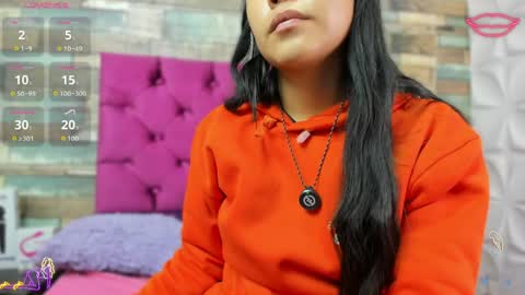 VANESSA online show from May 25, 2026, 12:11 pm