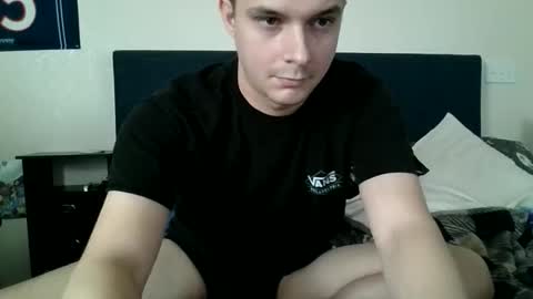 Littleguy28 online show from March 19, 2026, 11:31 pm