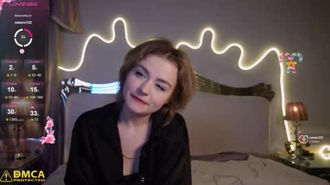 Snapshot of litt1e_emilyy chatting on October 27, 2025, 9:08 pm litt1e_emilyy online show from October 27, 2025, 9:08 pm