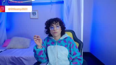  AMY  online show from December 21, 2024, 9:04 pm